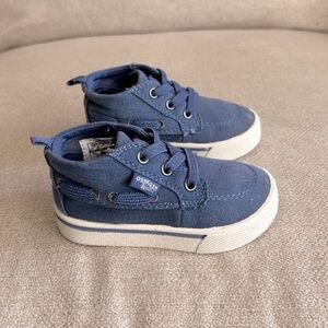 Oshkosh B’Gosh Toddler Boys Barclay High-Top Sneakers 6 GUC